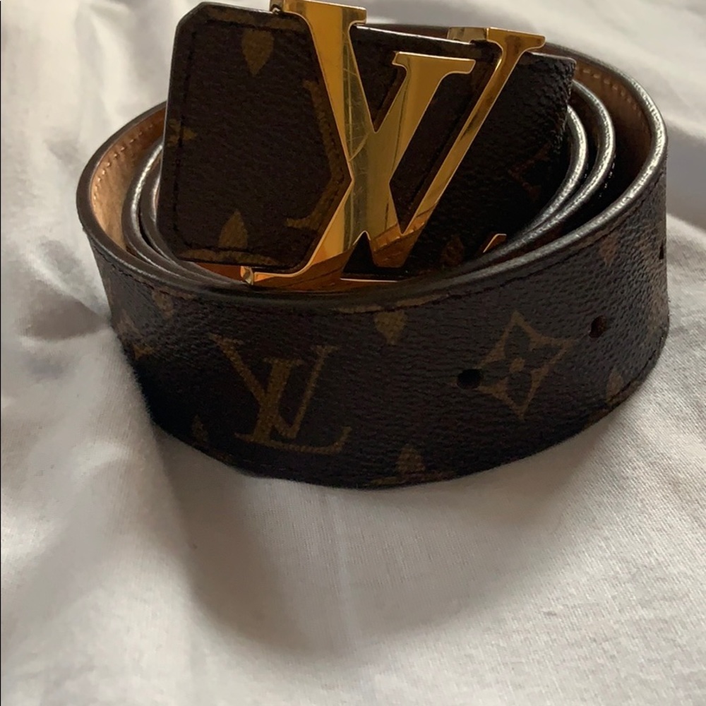 Louis Vuitton belt